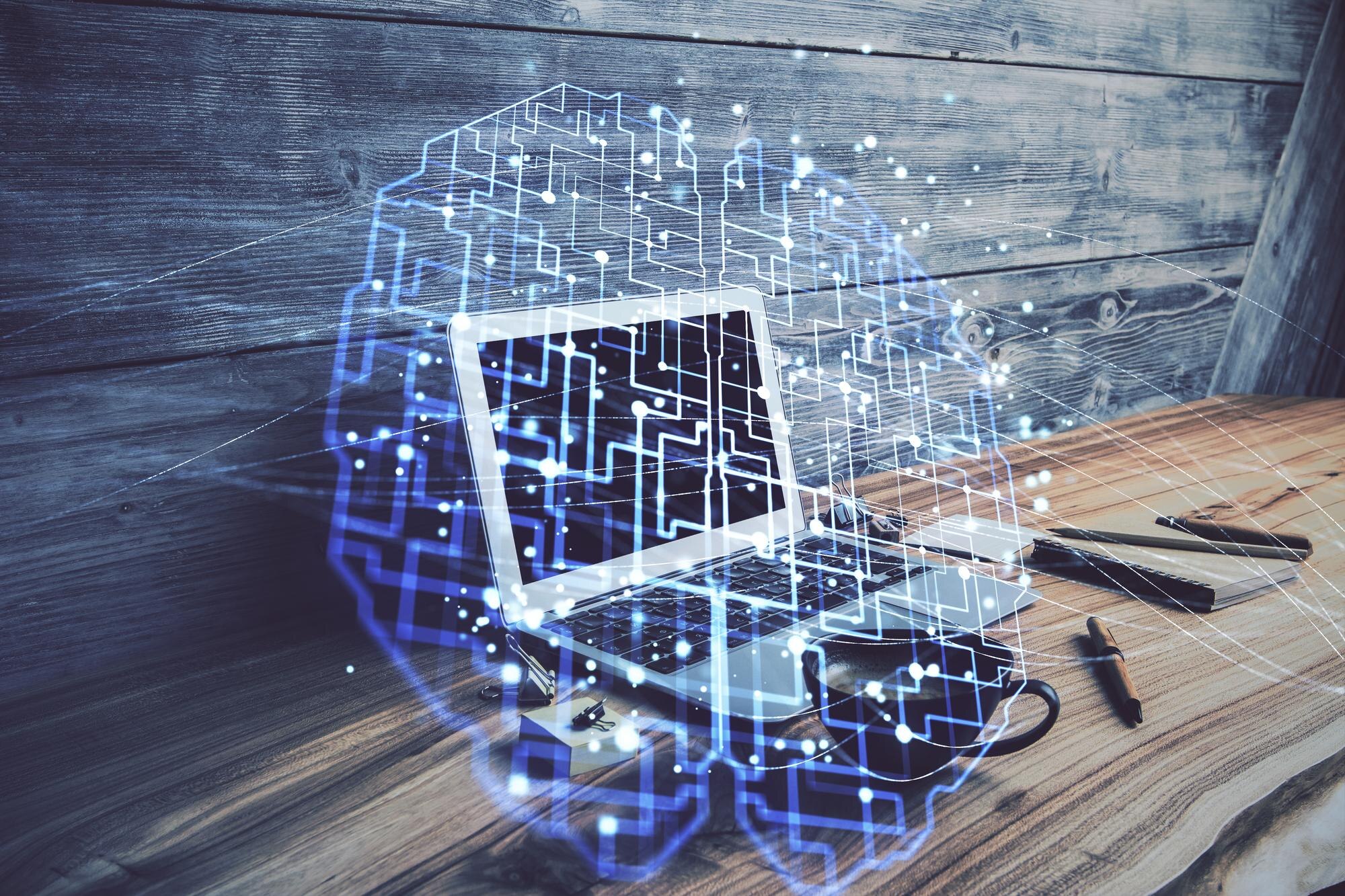 Podwójna ekspozycja komputera stacjonarnego i ludzkiego mózgu rysując hologram Ai koncepcja